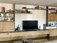 Arredo mobile tv a progetto con incasso fan coil scomparsa